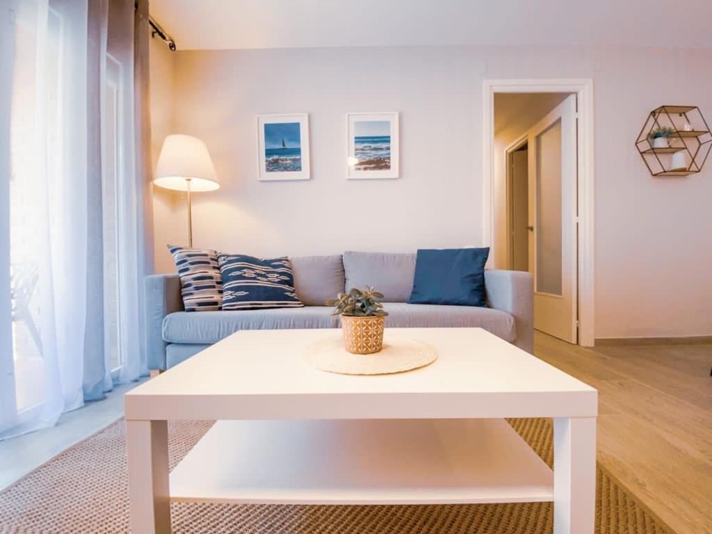 Apartamento A 1 Minuto De La Playa تورّيذيمْبَرّا المظهر الخارجي الصورة